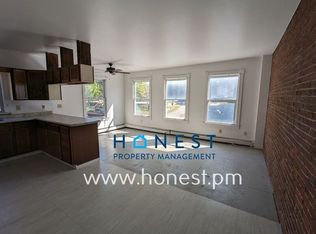 17 Mechanic St #4, Gardiner, ME 04345