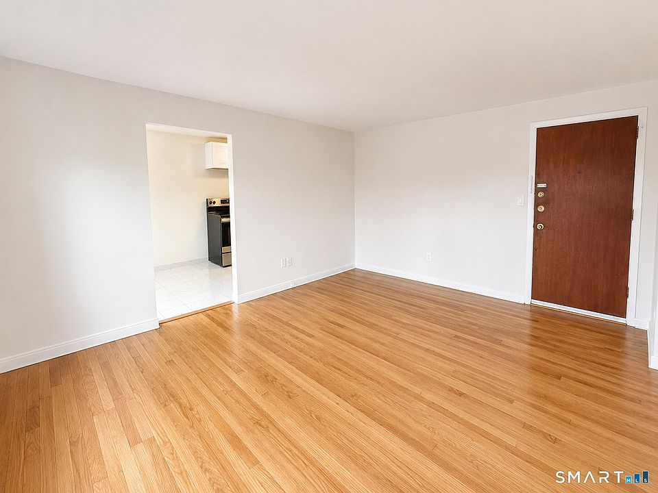 1st image of 366 Park Rd #C-3