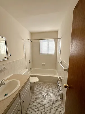 Rented by Oxford Property Group | media 9