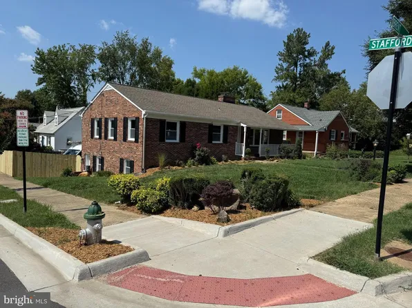 1329 Brent St, Fredericksburg, VA 22401