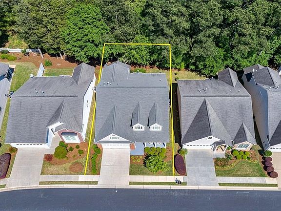3rd image of 321 Lewisburg Dr
