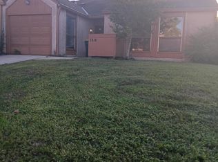 7818 Fawn Hill Ct, Jacksonville, FL 32256