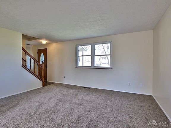 5th image of 2495 Kewanna Ln