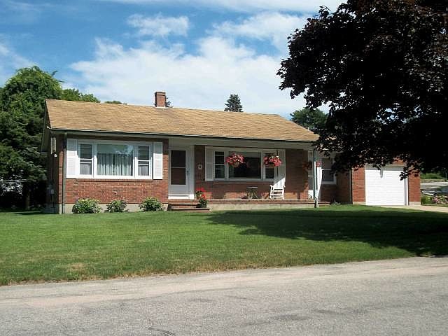 Interior pics available upon request