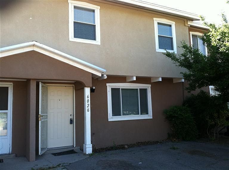 1st image of 6028 Calle Diez NW