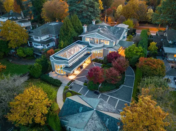 3402 Osler St, Vancouver, BC V6H 2W3