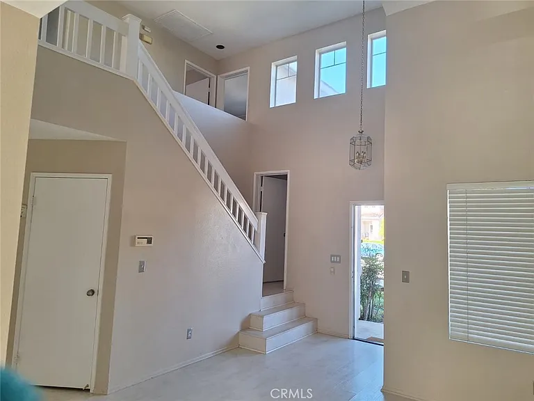 30427 Yosemite Dr — Photo 31