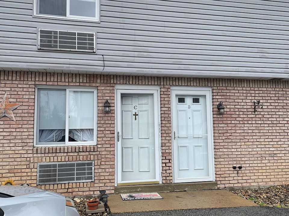 1st image of 59 Wallace Dr #D