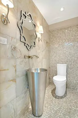 Rented by Aventana | media 10