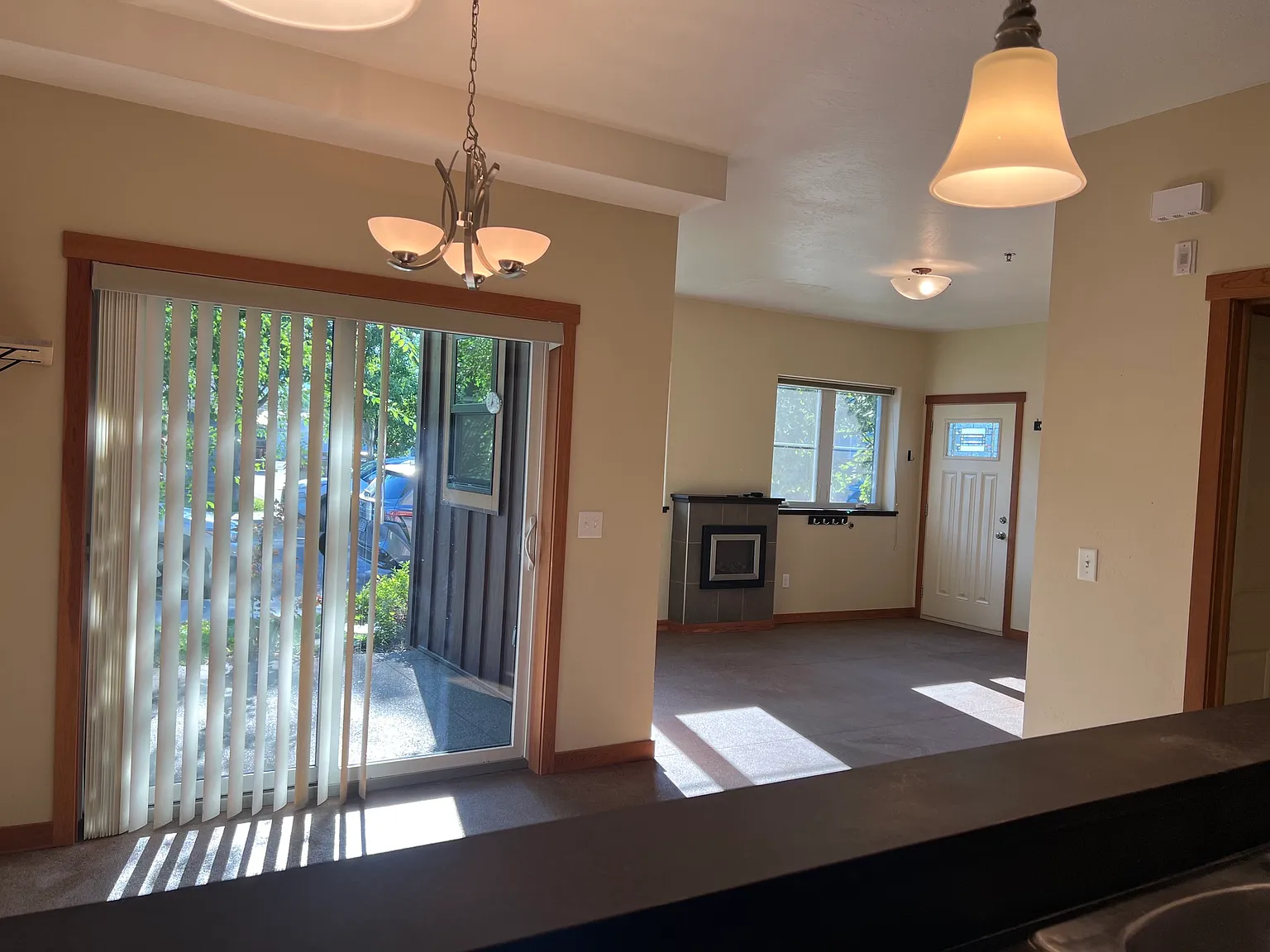 105 Inez Street A/#10 - A — Photo 4