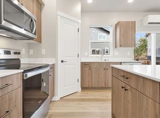 2753 Oleander, Blaine, WA 98230