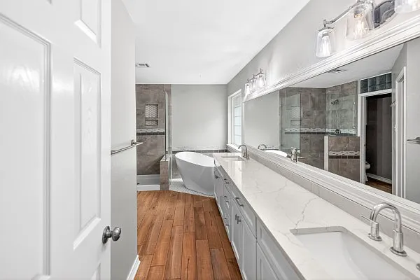 13905 Hawksnest Bay Dr — Photo 18