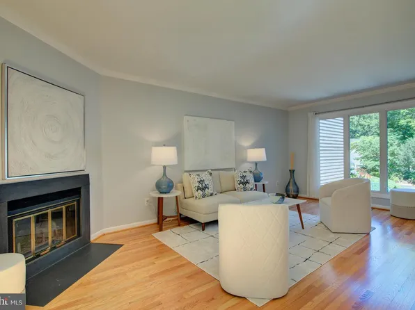 11619 Chapel Cross Way, Reston, VA 20194
