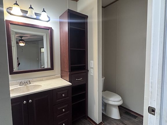 5th image of 17060 Brookhurst St #127