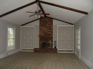 402 Melbourne Dr, Enterprise, AL 36330