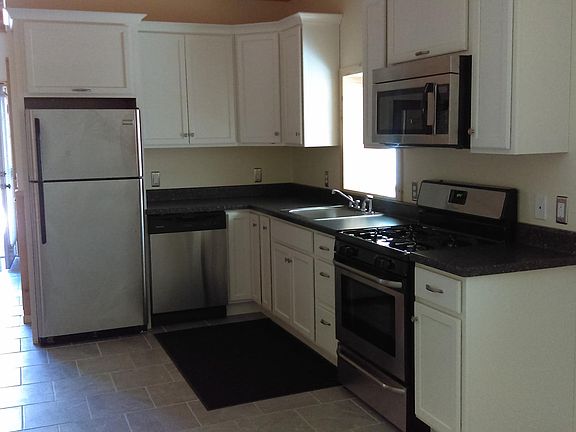 2nd image of 745 W Portage St
