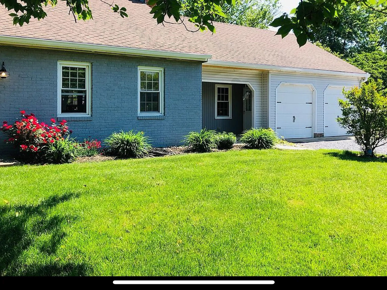 5 bed, 2800 sqft, $3,950 — Photo 3