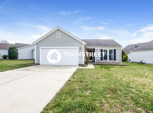 13031 Planters Row Dr, Charlotte, NC 28278
