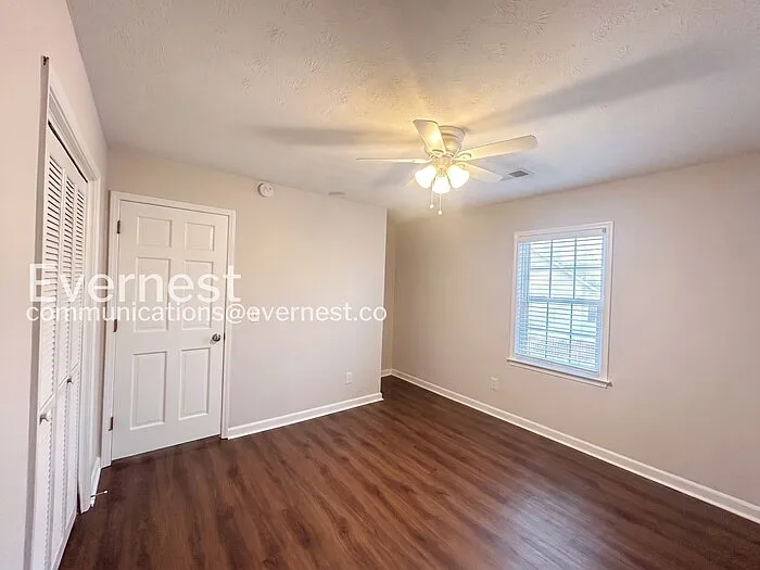 195 Poplar Way — Photo 14