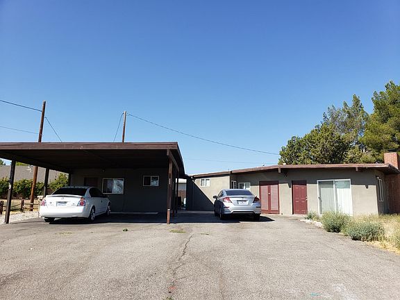 2nd image of 17637 Sultana St