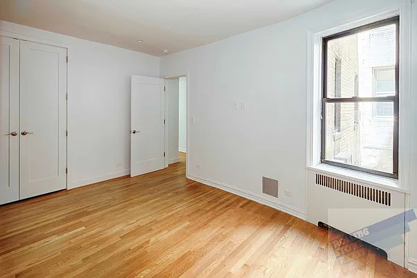 Sold by Rolling Stone Realty LLC | media 20