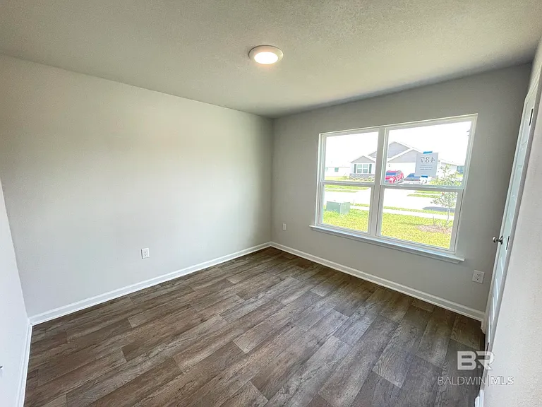 10415 Ruffian Rte — Photo 11
