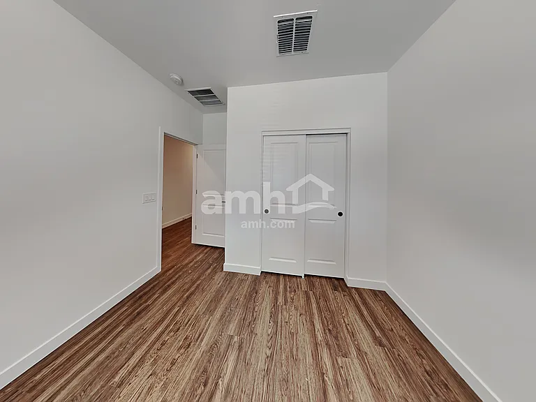 4137 S 105th Dr — Photo 13