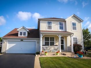 10534 Lancaster St, Huntley, IL 60142
