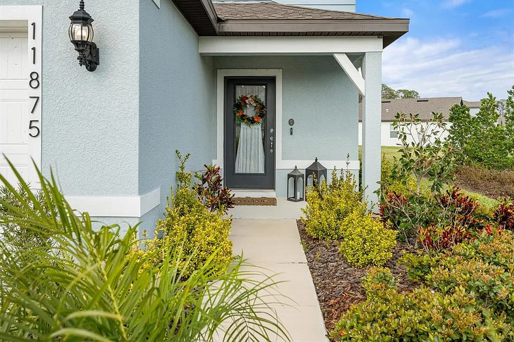 4 bed, 3.0 bath, 2140 sqft, $3,150 — Photo 1