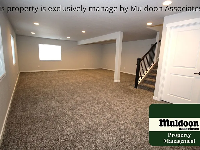 10339 Finn Dr — Photo 23
