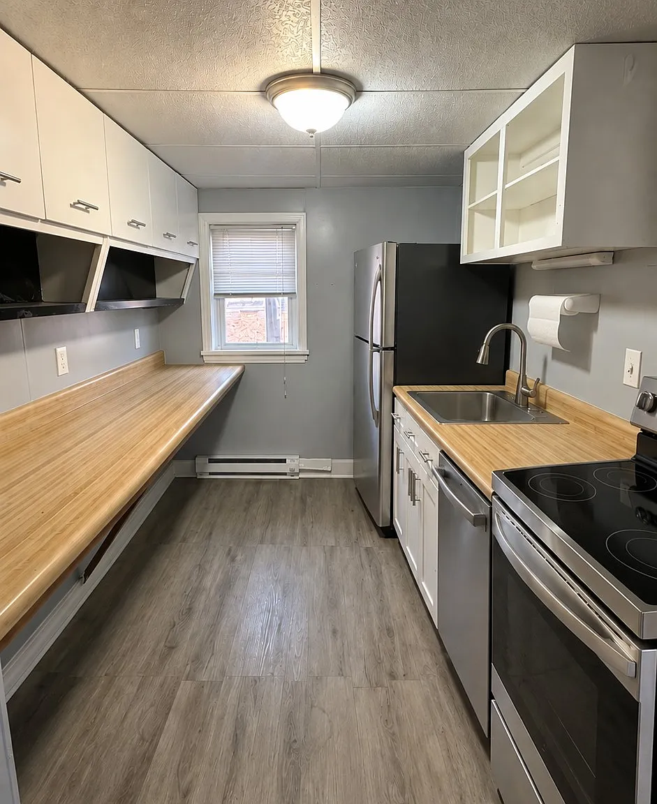 1 bed, 500 sqft, $1,495 — Photo 2