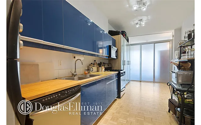 Sold by Douglas Elliman | media 3