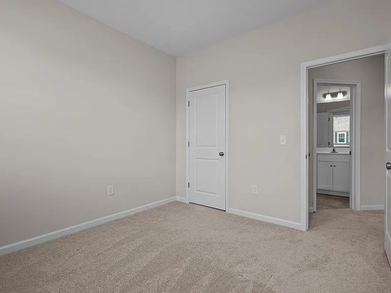 2704 Saltaire Ave — Photo 20