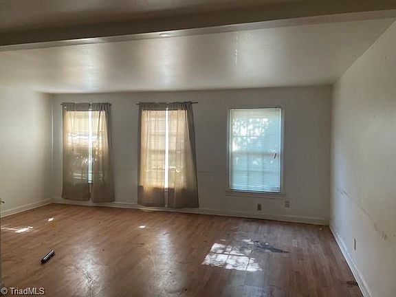 3rd image of 2821 E Bleeker Sq #C