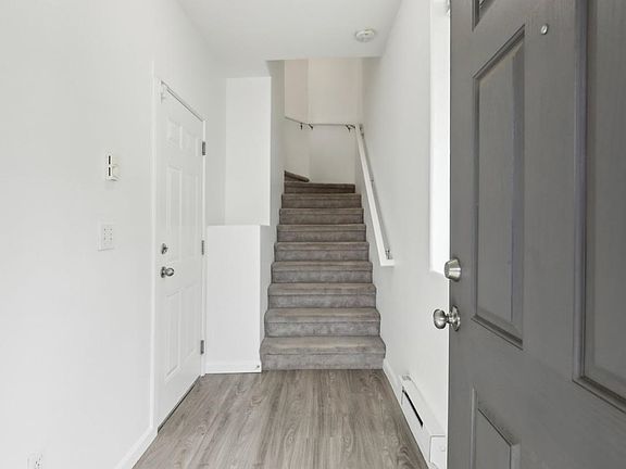 5th image of 15120 SW Mallard Dr Unit 204