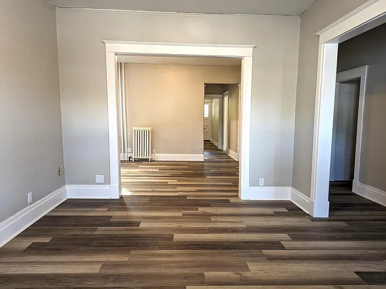 460 Delaware Ave #1 — Photo 14