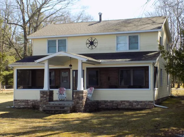4900 E Cedar Lake Dr, Greenbush, MI 48738