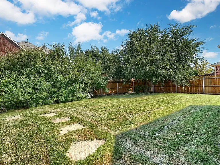 12372 Payne St — Photo 24
