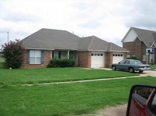 431 Magnolia St, Marion, AR 72364