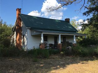 1630 Sandy Cross Rd, Royston, GA 30662