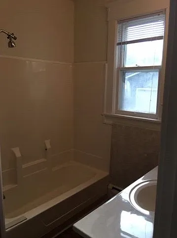 1090 Ross Ave #2 — Photo 15