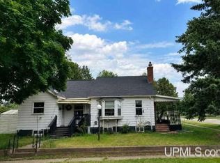 502 Stephenson St, Norway, MI 49870