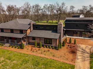 1554 Latimer Ln, Hendersonville, TN 37075