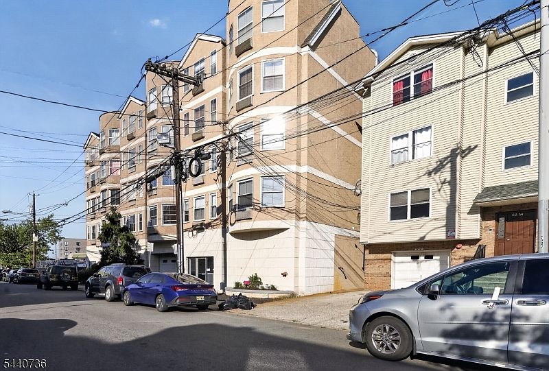 1st image of 56-60 Ferguson St #C1
