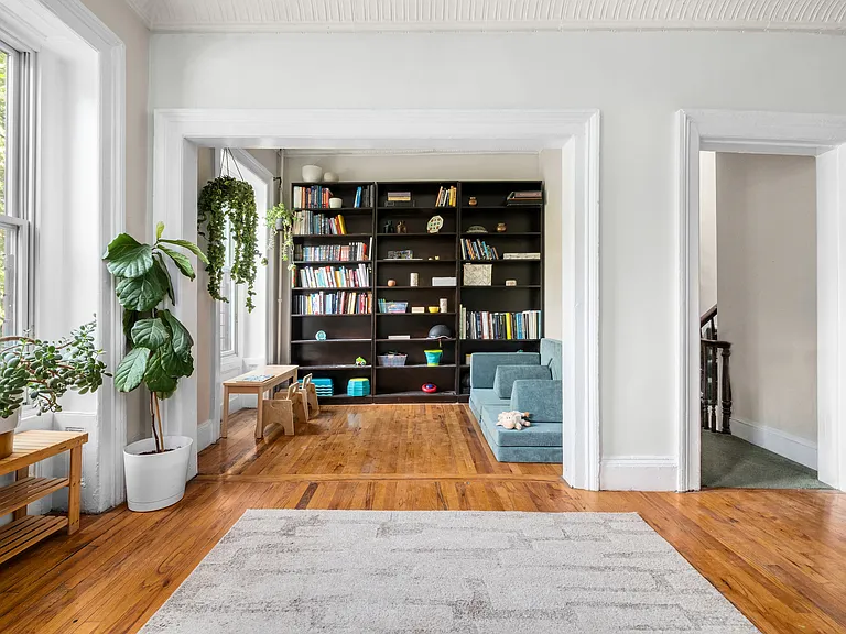 390 Pacific St #2 — Photo 3