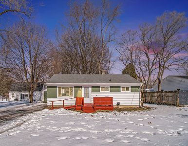 1516 Mary Ave, Lansing, MI, 48910