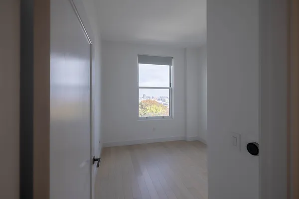 Rented by DelShah Capital LLC | media 20