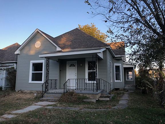 New siding, roof & windows in the last few months!