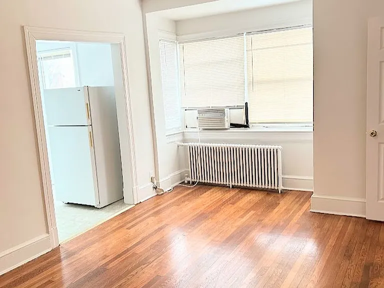 501 Peabody St NW — Photo 6