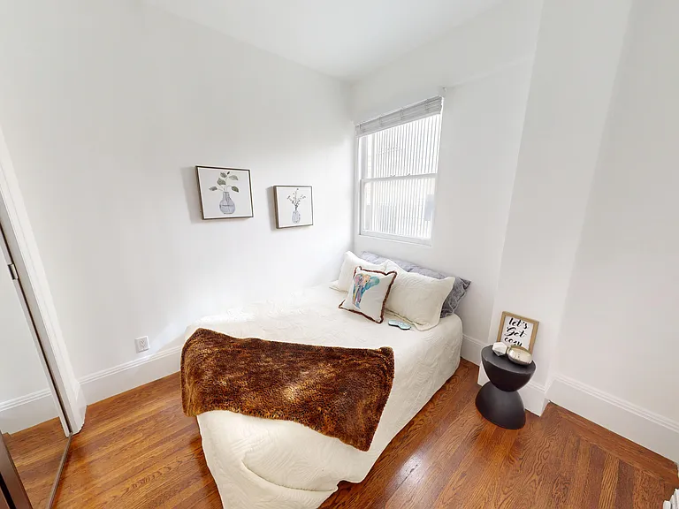 1520 Gough Street — Photo 7
